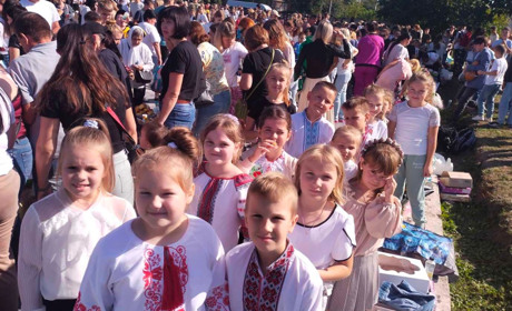 Благодійний ярмарок: у гімназії зібрали більше 120000 гривень на потреби ЗСУ