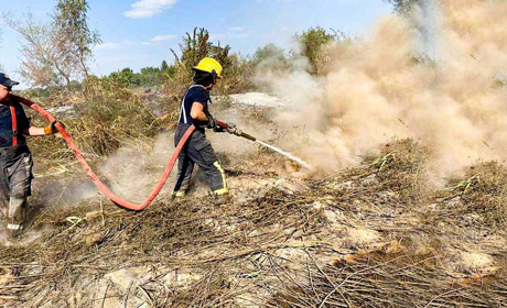На Кагарличчині кілька днів горів торф: масштабну пожежу гасили чотири підрозділи рятувальників