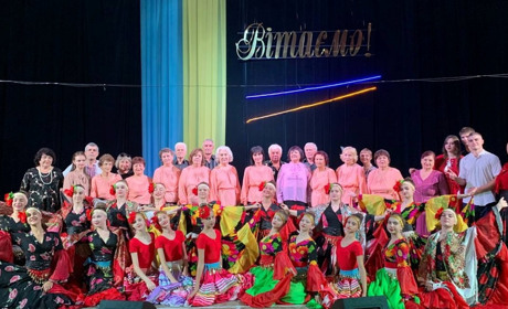 У «Червоній Калині» вітали військових та людей похилого віку: як пройшли заходи