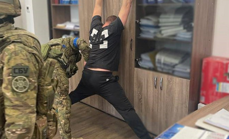 Заволоділи 15 земельними ділянками в Затоці: на Одещині судитимуть ексдепутата та його спільників