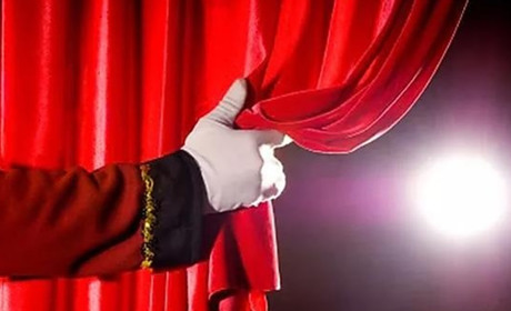 5 причин сходити в театр