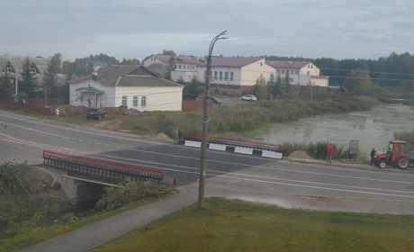 У Корюківці військові будівельники за два місяці відремонтували міст по вулиці Шевченка