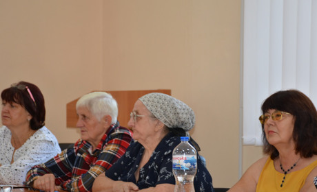 Вивезення рослинних решток, податок на землю, плата за послуги, дороги - дещиця турбот квартальних
