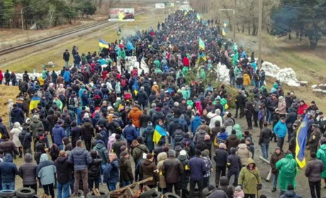 «Ми півроку жили в окупації»: відверте інтерв'ю з жителькою Енергодара, якій вдалося врятуватися