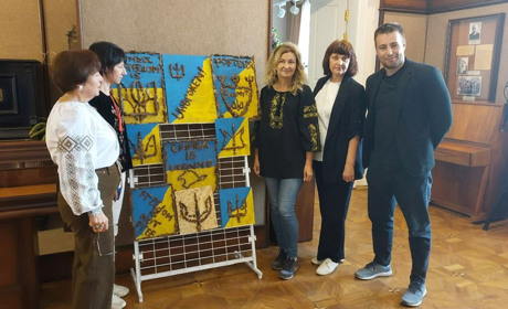 «Зі словом і зброєю — до перемоги»: мистецька зустріч у Кропивницькому обласному краєзнавчому музеї