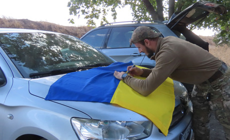 "Актор" залишив автограф Златокраянам