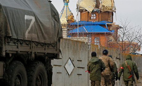 Окупанти разом з "росгвардією" змушують працювати вчителів Генічеського району за роспрограмою