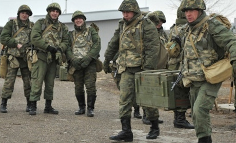 В армію РФ до кінця року планують призвати 2,5 тисячі осіб призовного віку з Криму