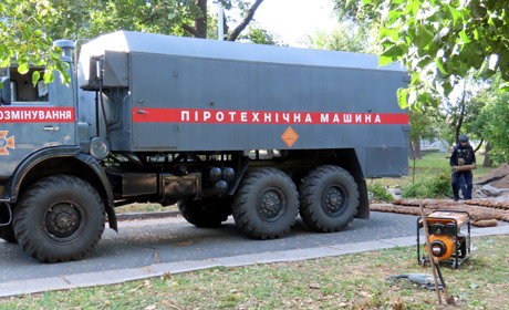 Розмінування триває. Піротехніки підняли вже 515 боєприпасів