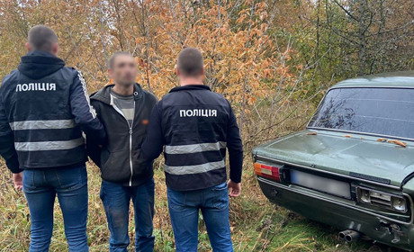 Ніжинські поліцейські оперативно затримали викрадача автомобіля