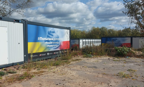 Біля Чернігова понад рік простоює порожнім модульне містечко для переселенців. Чому