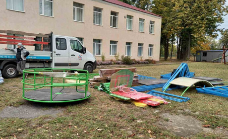 На території гімназії №5 з'явиться ігровий майданчик інклюзивного та спортивного спрямування
