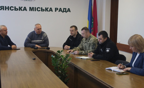Представники РТЦК та СП, поліції й прокуратури розповіли про мобілізацію в Смілі. Відео