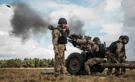 300 пострілів на добу. На передовій на Луганщині ЗСУ використовують британську гаубицю L119