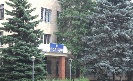 У Лозівському районі поліція розшукує зниклу 62-річну жінку. Її фото й прикмети
