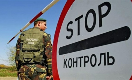 Виїзд чоловіків за кордон можуть дозволити: які будуть умови