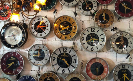 Зимовий час: коли і куди потрібно переводити стрілки годинників