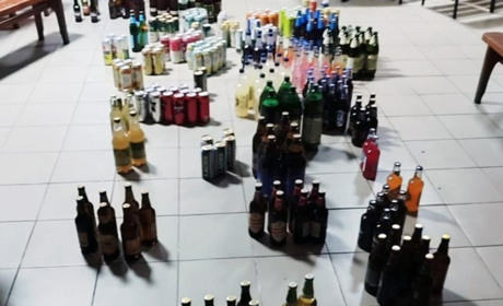 Понад 200 л незаконного спиртного у сільській крамниці: поліцейські задокументували порушення