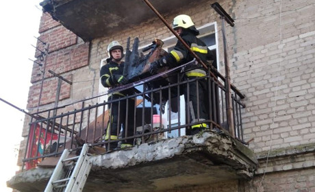 У Старокостянтинові горіла квартира у багатоповерхівці