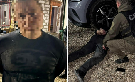 Інспектор поліції за хабарі дозволяв перевозити відпочивальників по Дністру в районі Маяк, - СБУ