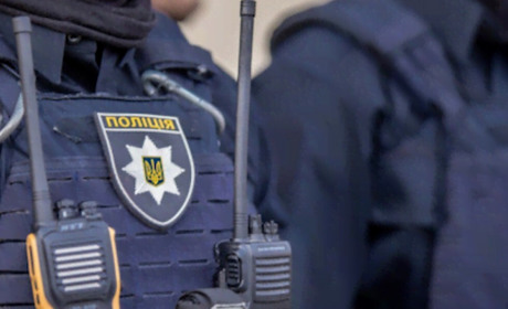 Із шосткинської школи №7 евакуювали весь персонал: що сталось розповіли правоохоронці