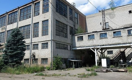 Вдвічі знизили ціну та не змогли продати: у Краснограді виставили на аукціон будівлю м’ясокомбінату