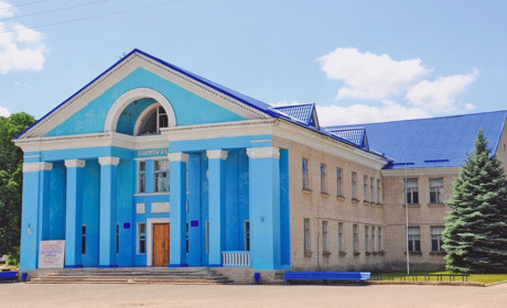 Депутатка селищної ради від "ОПЗЖ" з Луганщини отримала підозру. Що накоїла жінка