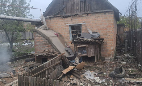 армія рф вбила 83-річну мешканку Нікополя та важко поранила чоловіка: наслідки обстрілу міста