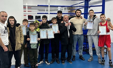 Долинчани взяли участь у змаганнях з боксу та показали вражаючі результати