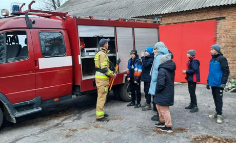 Пожежі, домедична підготовка, інформування людей - будні благодатнівських добровольців