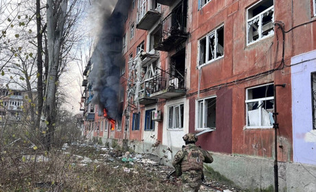 Росіяни вбили мешканця Торецької громади. В місті пошкоджено кілька будинків та інфраструктура