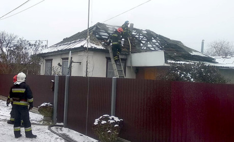 У НІЖИНІ СТАЛОСЯ ДВІ ПОЖЕЖІ: НІЖИНЦІ ПРОСЯТЬ ПРО ДОПОМОГУ