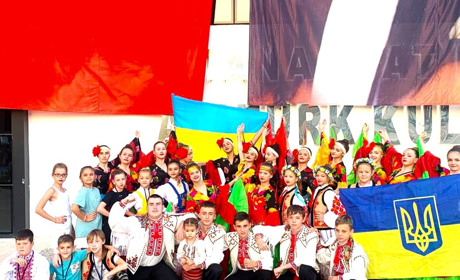 Як долинська “Веселка” представляла Україну на фестивалі в Туреччині