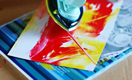 Прасуємо не тільки одяг: незвичайні способи використання праски в побуті