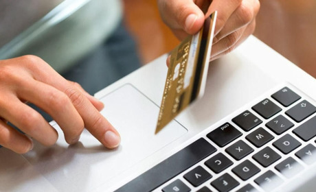 Псевдоволонтерка з Овідіопольської громади ошукала людей під виглядом допомоги пораненим воїнам