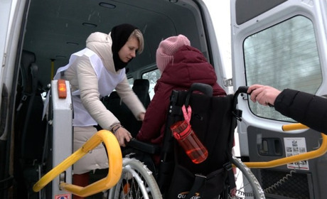 У Ніжині запрацювало соціальне таксі: авто за 15 тисяч євро подарували благодійники