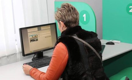 Дозволено складати теоретичний іспит без обов’язкового навчання в автошколі