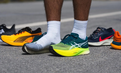 Як підібрати правильні кросівки Asics для бігу та фітнесу?