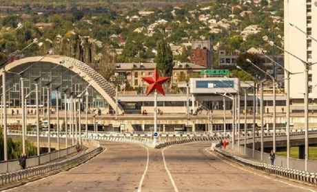 В окупованому Луганську протягом двох днів сталося дві "бавовни". Що сталося та як реагують місцеві
