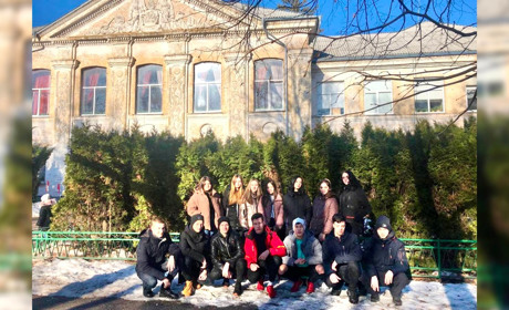 Переяславська гімназія №3 сьогодні відрахувала 70 років своєї діяльності
