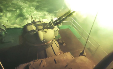 Вночі, у штормовому морі: морські прикордонники відпрацьовують бойові стрільби