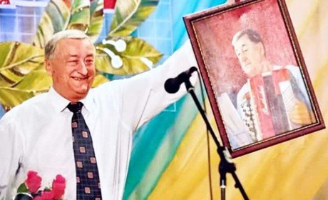 Крізь холод і голод до вершин слави в спорті та в музиці: Красноградський діяч Володимир Волощук