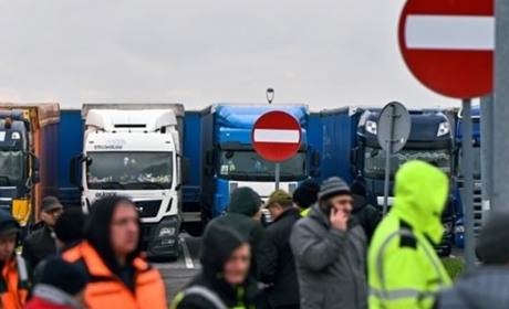 Удар по економіці. Чому поляки блокують український кордон та як вирішити ситуацію