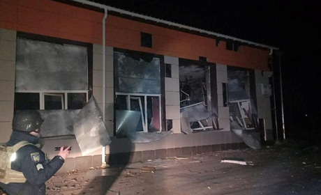 Один поранений та десятки пошкоджених будівель - ворог кинув три бомби на Торецьку громаду