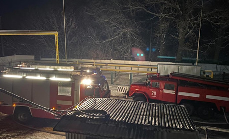 У Кагарлику рятувальники гасили зерносушарку із кукурудзою