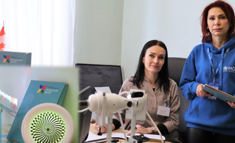 “Бачу світ”: Тростянецька лікарня отримала нове офтальмологічне обладнання. Чим корисне оснащення?