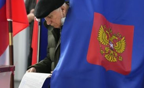 Окупанти готуються до «виборів». У Генічеську зареєстровано нову прокремлівську організацію