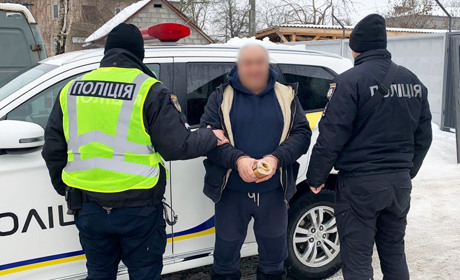 На Чернігівщині водій наїхав на поліцейського. Подробиці