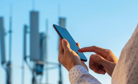 На Луганщині окупанти запускають мобільний інтернет. Готуються до дистанційних "виборів" Путіна