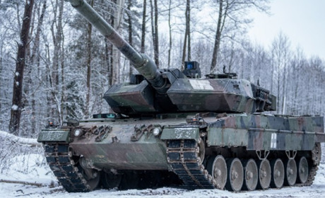 Танки на льоду. В лісі під Кремінною тримає оборону 63-а окрема механізована бригада ЗСУ